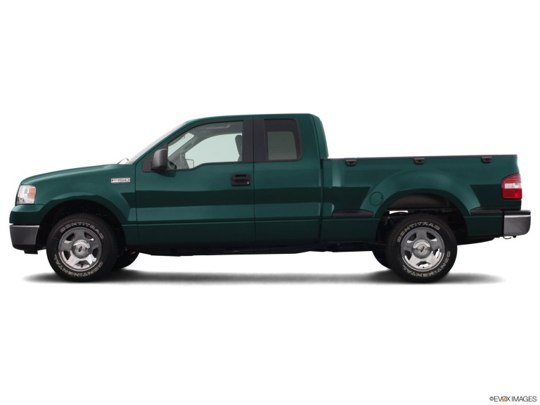 Green 2005 Ford F-150 Stepside from Drivers Side