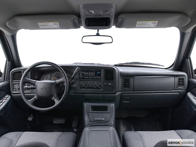 2002 Chevrolet Avalanche Photos Interior Exterior And
