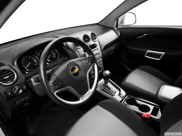 2014 Chevrolet Captiva Sport Fleet Photos Interior