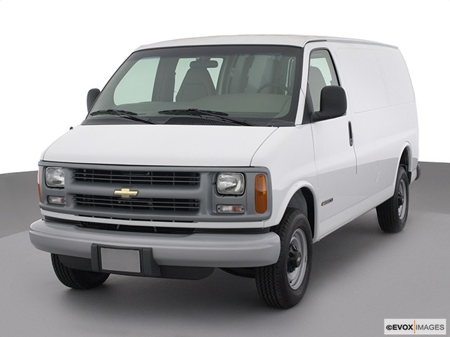 2002 Chevrolet Express Van | Read Owner 