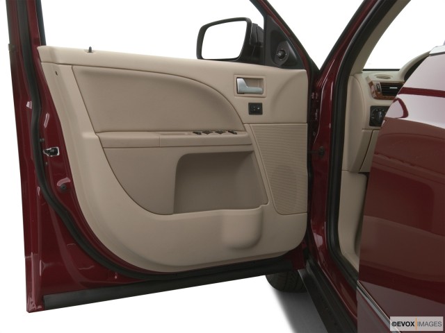 2005 Ford Five Hundred Photos Interior Exterior And Color