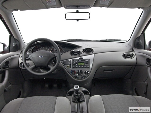 2001 Ford Focus Photos Interior Exterior And Color Options