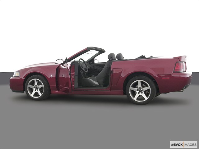 2003 Ford Mustang Photos Interior Exterior And Color Options