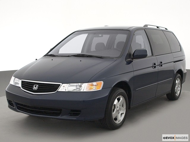 Blue 2000 Honda Odyssey From Front-Driver Side