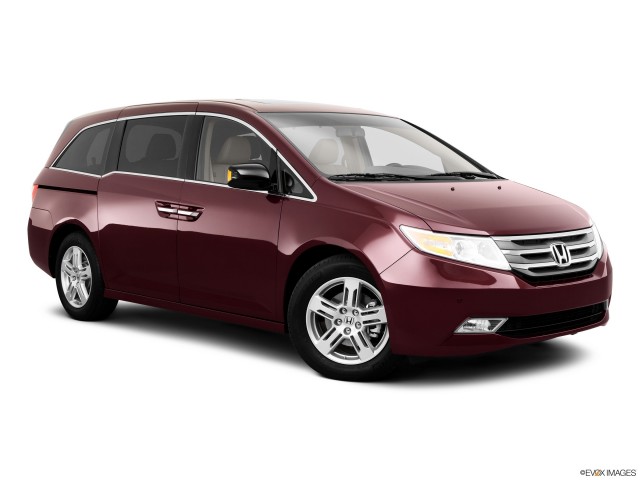 2011 Honda Odyssey Read Owner And Expert Reviews Prices