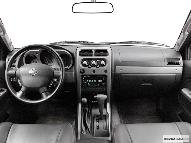 2004 Nissan Frontier Photos Interior Exterior And Color