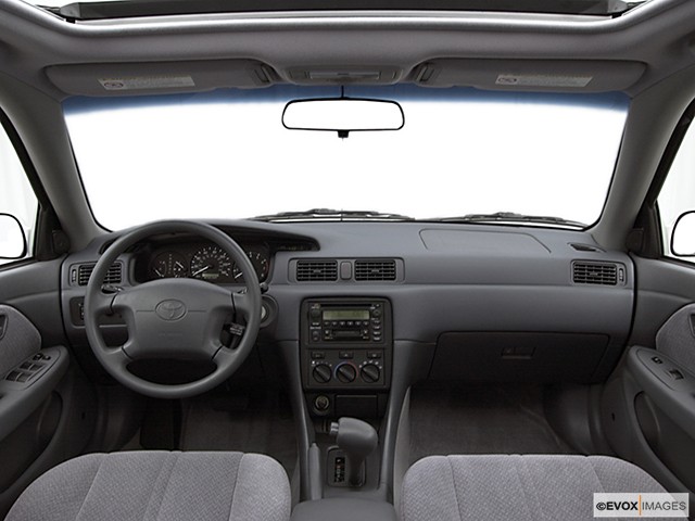 2000 Toyota Camry Photos Interior Exterior And Color Options