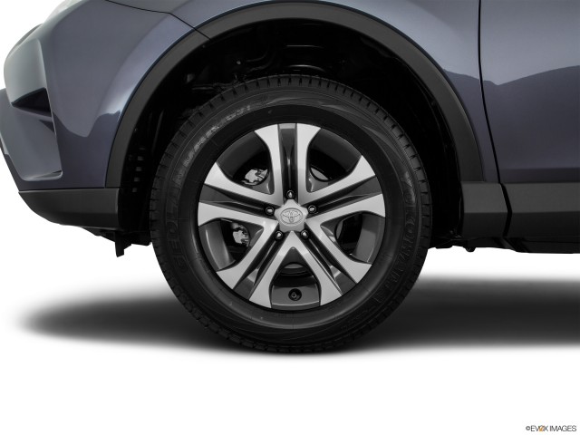 2016 Toyota RAV4 Tires: The Best Options - VehicleHistory What Is The Best Tire For A Toyota Rav4