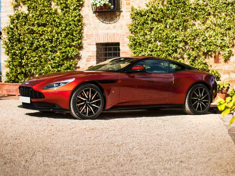 2021 Aston Martin DB11 V8 2dr Coupe Base 1300-OEM Exterior 3/4 Front Left-Facing Primary