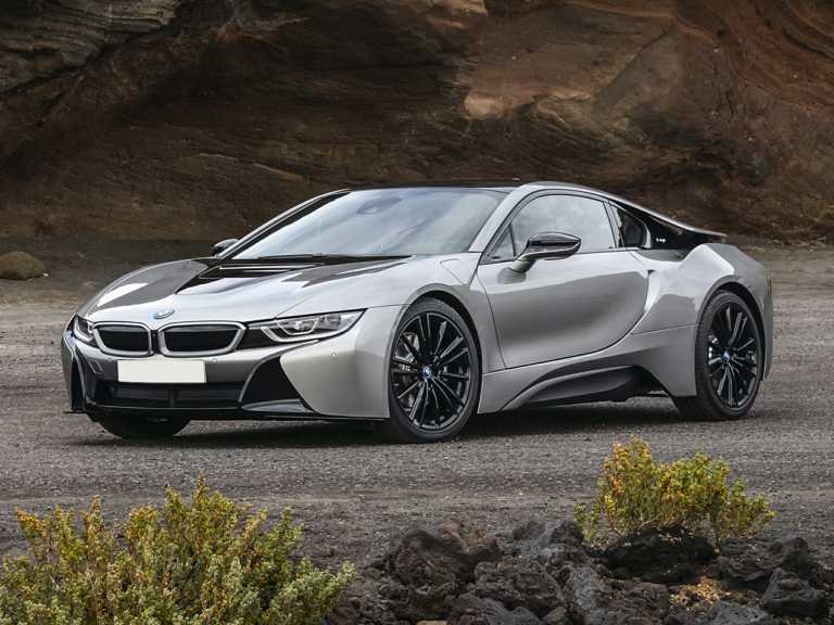 Gray 2020 BMW i8 From Front-Driver Side