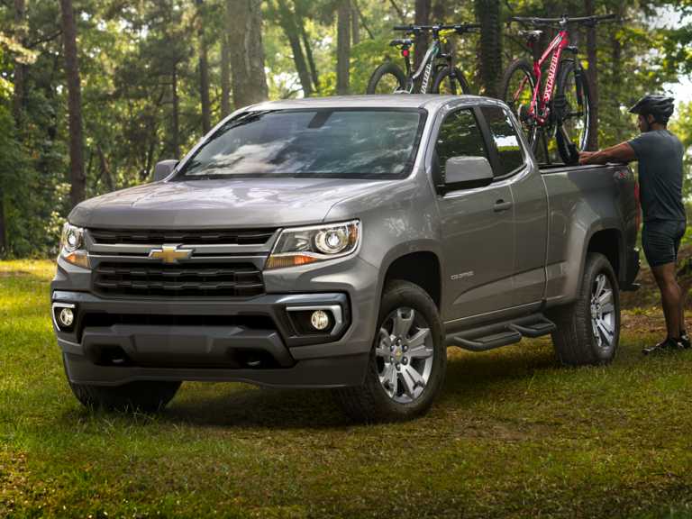 Gray 2021 Chevrolet Colorado From Front-Driver Side