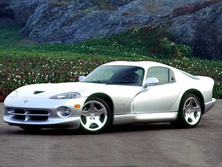 Silver 2000 Dodge Viper GTS From Front-Driver Side