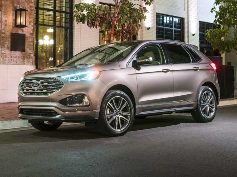 2020 Ford Edge From Front-Driver Side