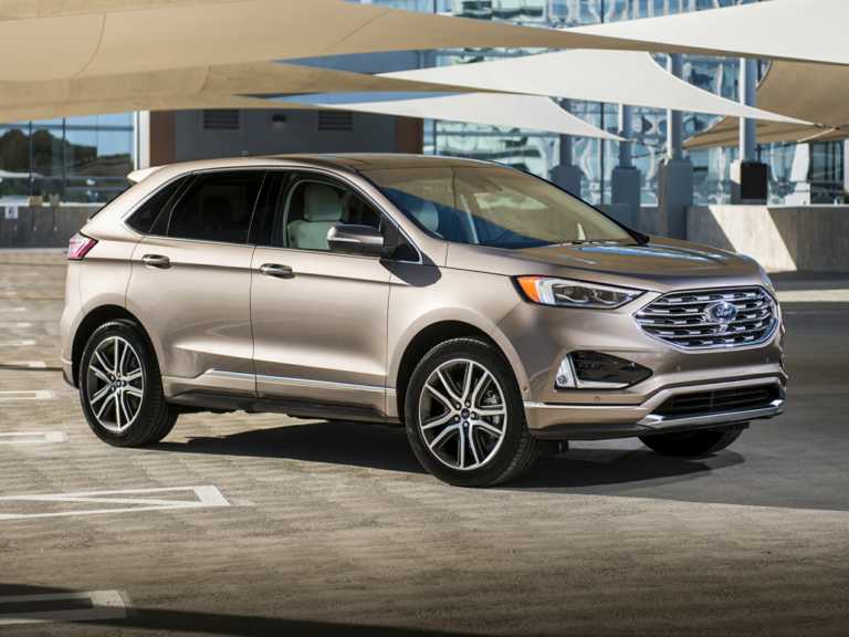 Gold 2020 Ford Edge From Front-Passenger Side