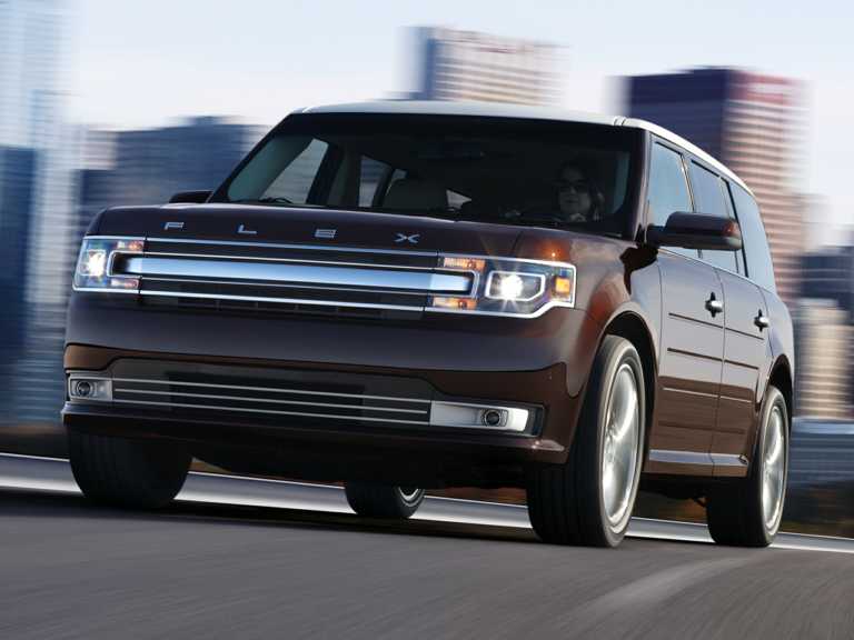 Brown 2019 Ford Flex In Motion