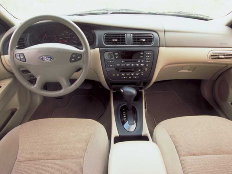 2002 Ford Taurus Photos Interior Exterior And Color Options
