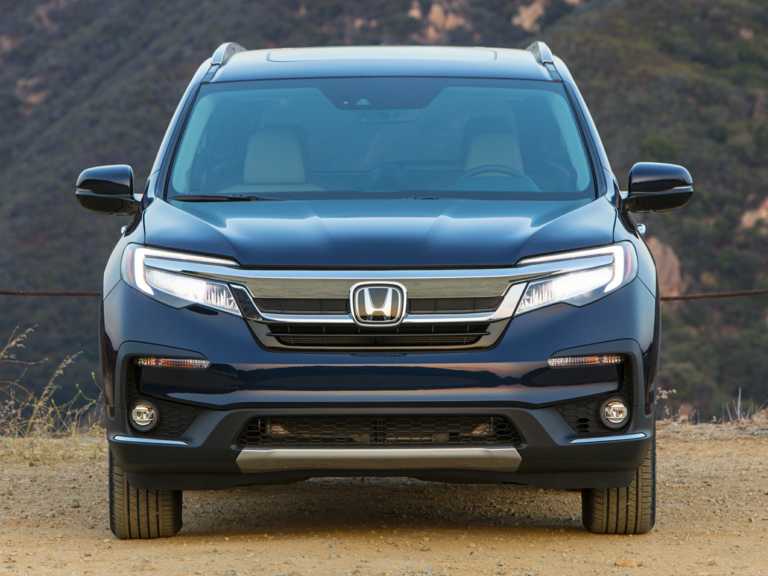 Blue 2021 Honda Pilot From Front Side