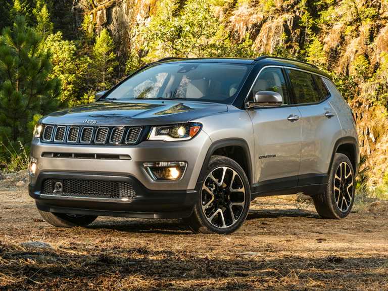 Gray 2018 Jeep Compass From Front-Driver Side