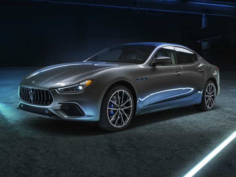 Black 2021 Maserati Ghibli From Front-Driver Side