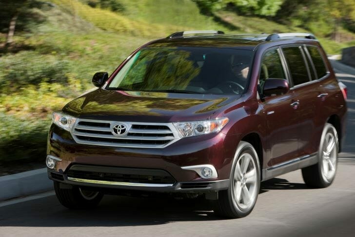 2011 Toyota Highlander Problems are Few, with a Clunky Steering Column the SUV’s Biggest Issue