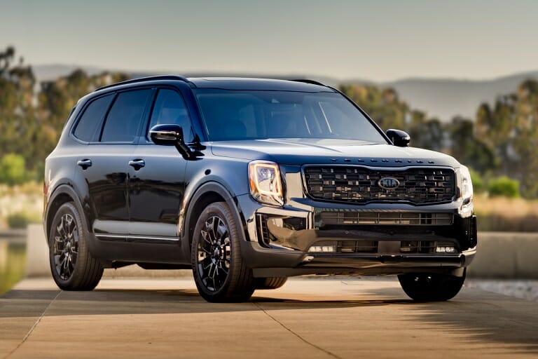 Kia Telluride Problems and Recalls Include Complaints of Cracked Windshields, Issues with the Collision Avoidance System, and a few Safety-Related Recalls