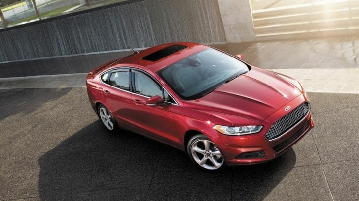 2014 Ford Fusion Review: A Problem Ridden and Outdated Sedan
