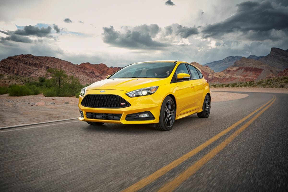 2017 Ford Focus - Photos by Ford