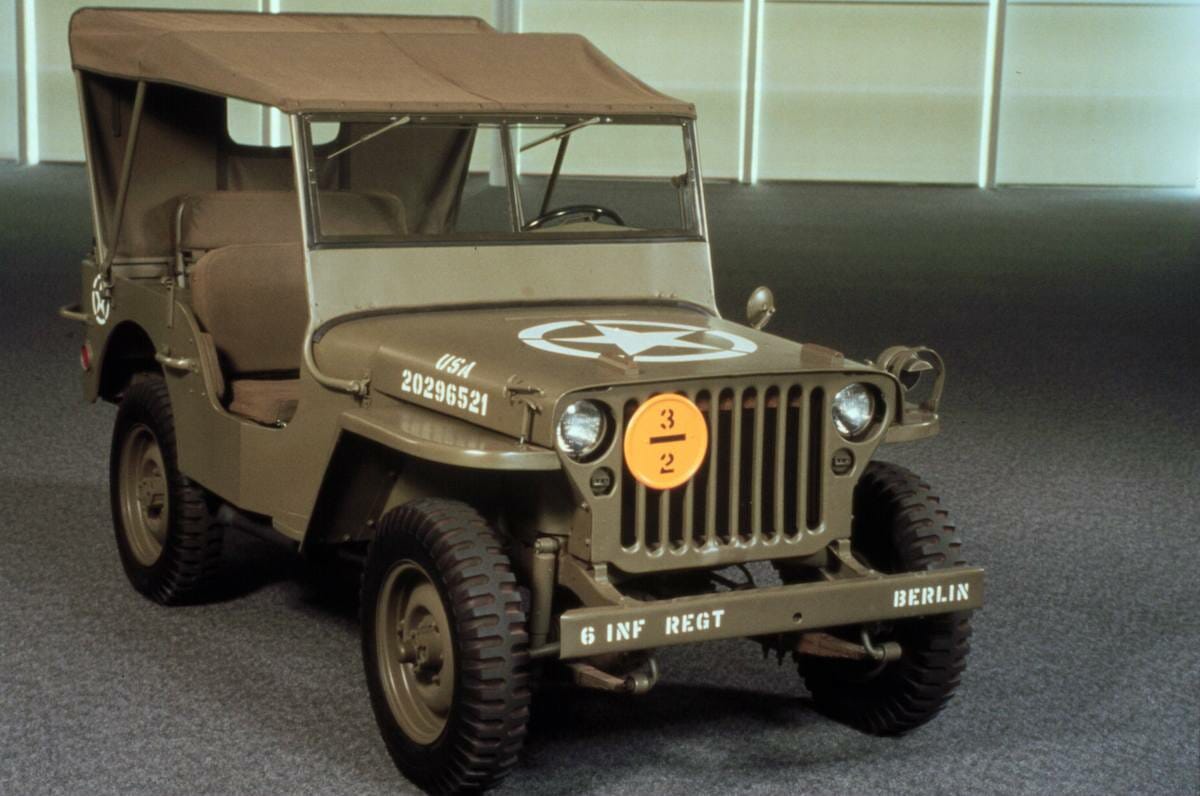 Jeep with Best Gas Mileage & Top MPG Ratings - VehicleHistory
