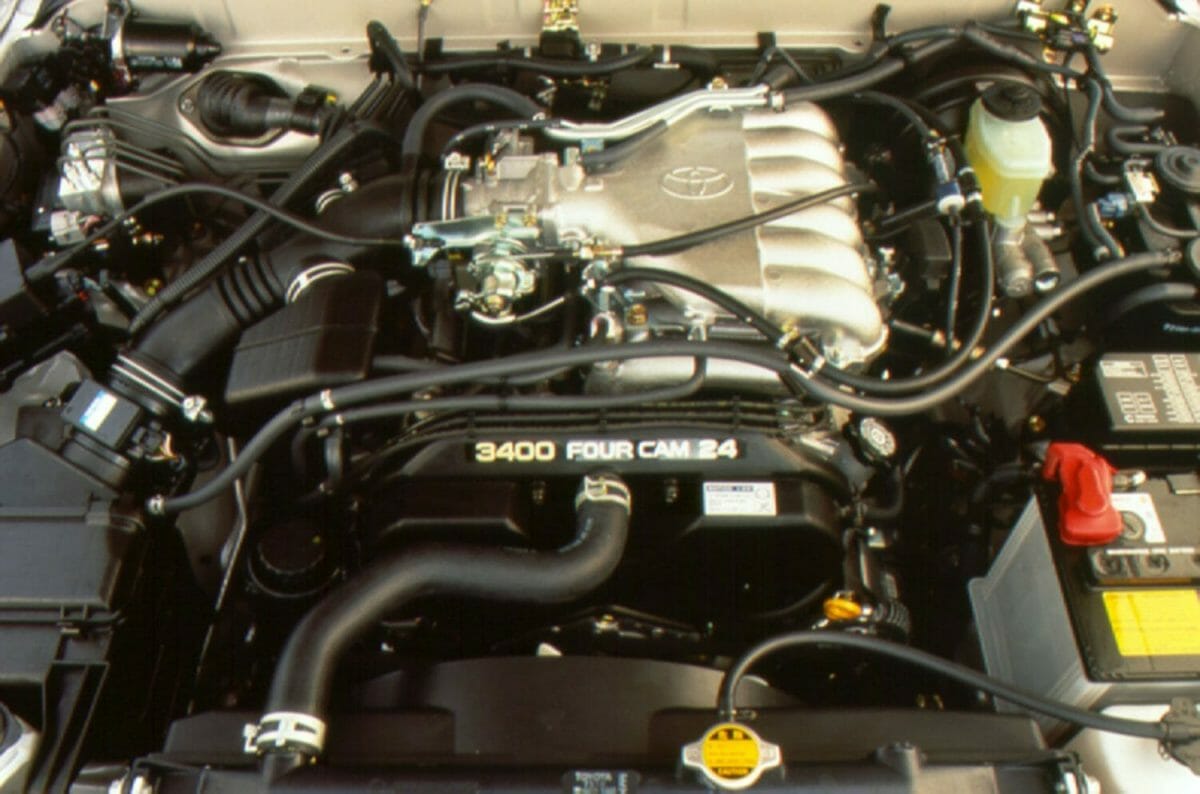 1996 Toyota 4Runner 3.4 V6 - Photo by Toyota