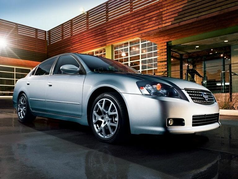 2006 Nissan Altima Review: Unreliable & Expensive With A Below-Average Life Expectancy