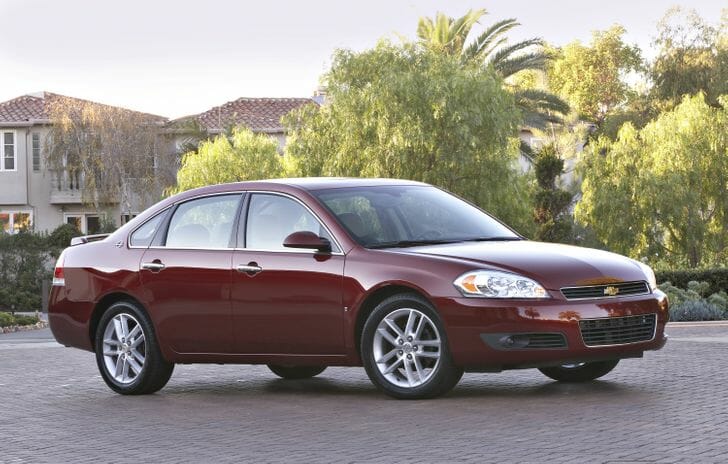 2008 Chevrolet Impala Review: A Boring and Outdated Full Size Sedan