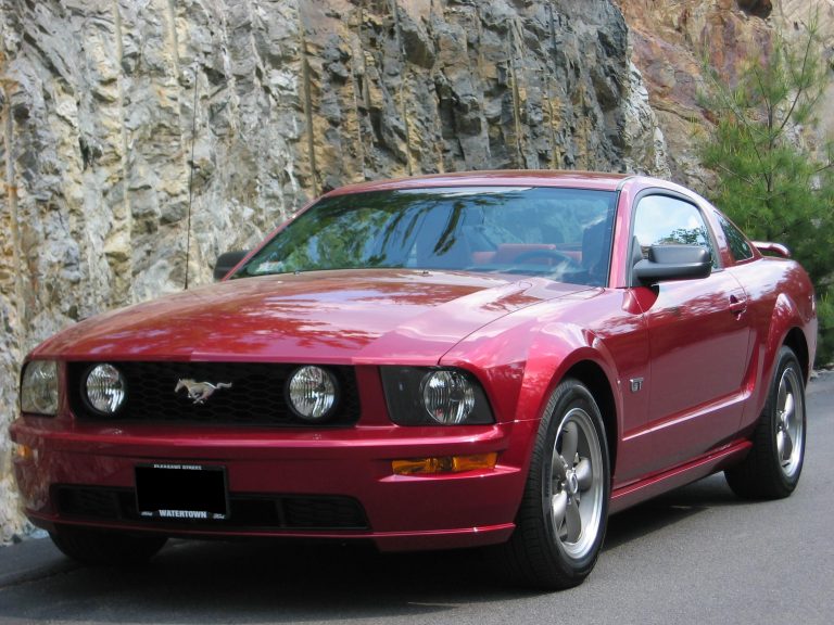 2009 Ford Mustang Review: Reliable Year For An Affordable Long Lasting Sports Car