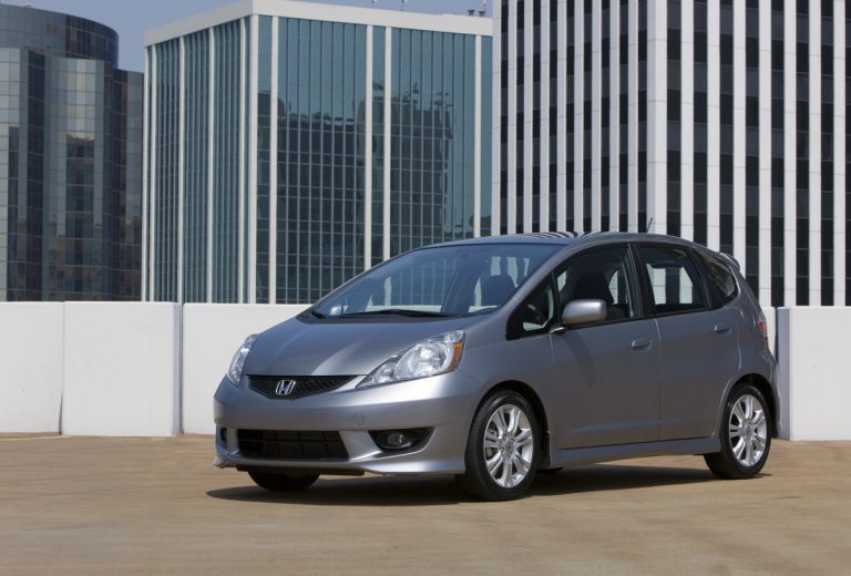 2009 Honda Fit Review, Problems, Reliability, Value, Life Expectancy, MPG