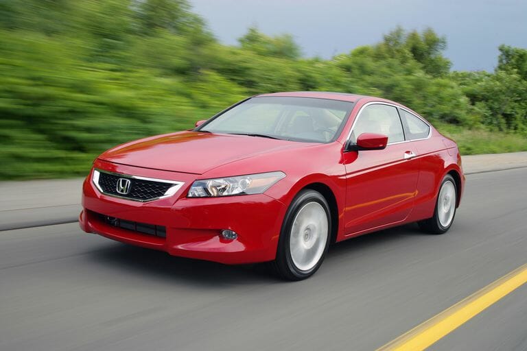2010 Honda Accord Review: An Expensive Midsize Car With Engine Problems And A Short Life Expectancy