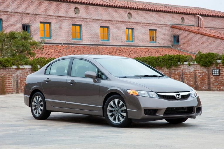 2010 Honda Civic Review: An Affordable, Reliable & Long Lasting Compact Car