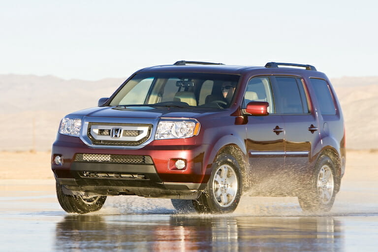 2011 Honda Pilot Problems Include Airbag Issues, Powertrain Problems and Brake Failures