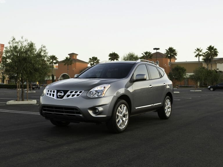2011 Nissan Rogue Review: Unreliable Compact SUV With Drivetrain Problems