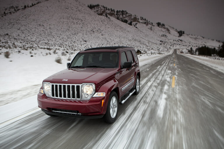 2012 Jeep Liberty Problems Include Poor Crash Test Ratings, Head Restraint Recalls, and Engine Stall
