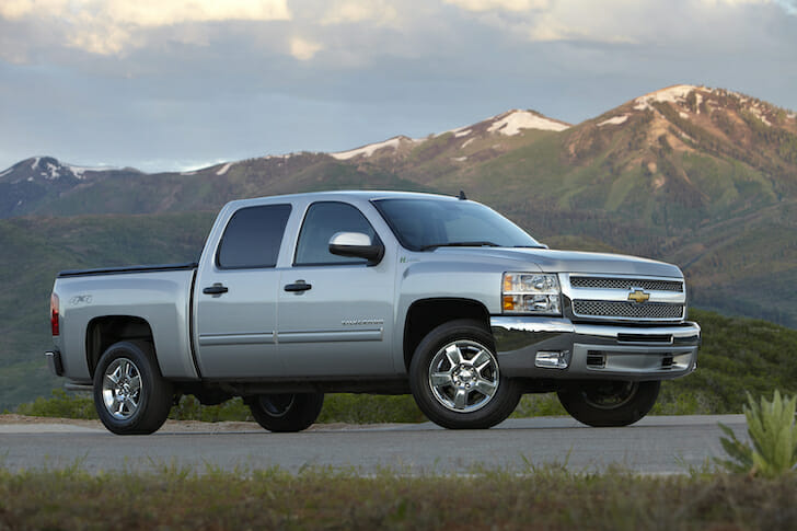 2013 Chevrolet Silverado 1500 Engine Options Include Base V6, Three V8s, and a Hybrid With Best-in-Class Economy