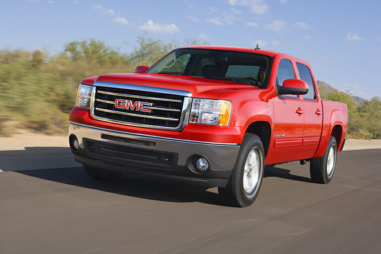 2013 GMC Sierra 1500’s Four Engine Options Won’t Wow Drivers of this Painfully Average Pickup