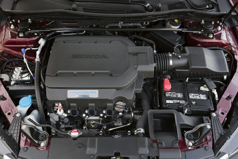 2013 Honda Accord V6 - Photo by Honda