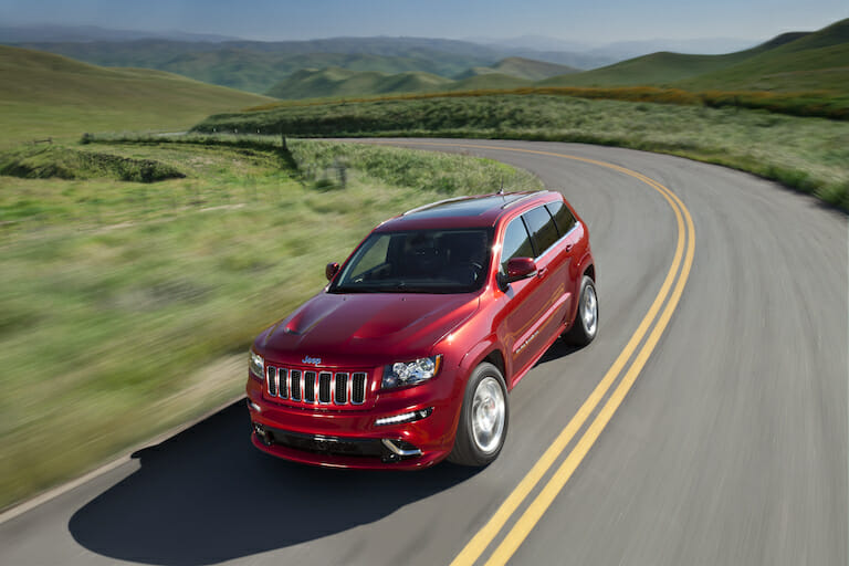 2013 Jeep Grand Cherokee’s V6 and Two V8 Engine Options Offer Decent Power, Fuel Efficiency, and Practicality