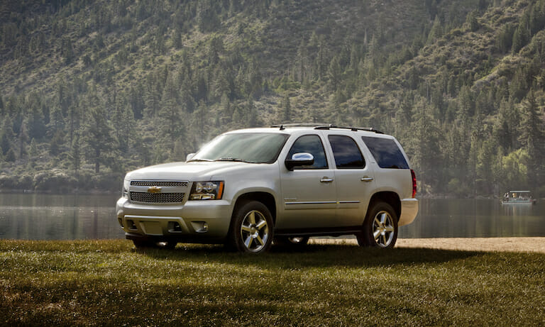 Chevrolet Tahoe’s Problems and Recalls Include Cracked Dashboards, Faulty Airbags and Seat Belts, and Braking Issues