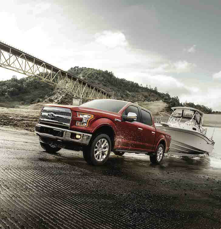 2016 Ford F-150 Lariat - Photo by Ford