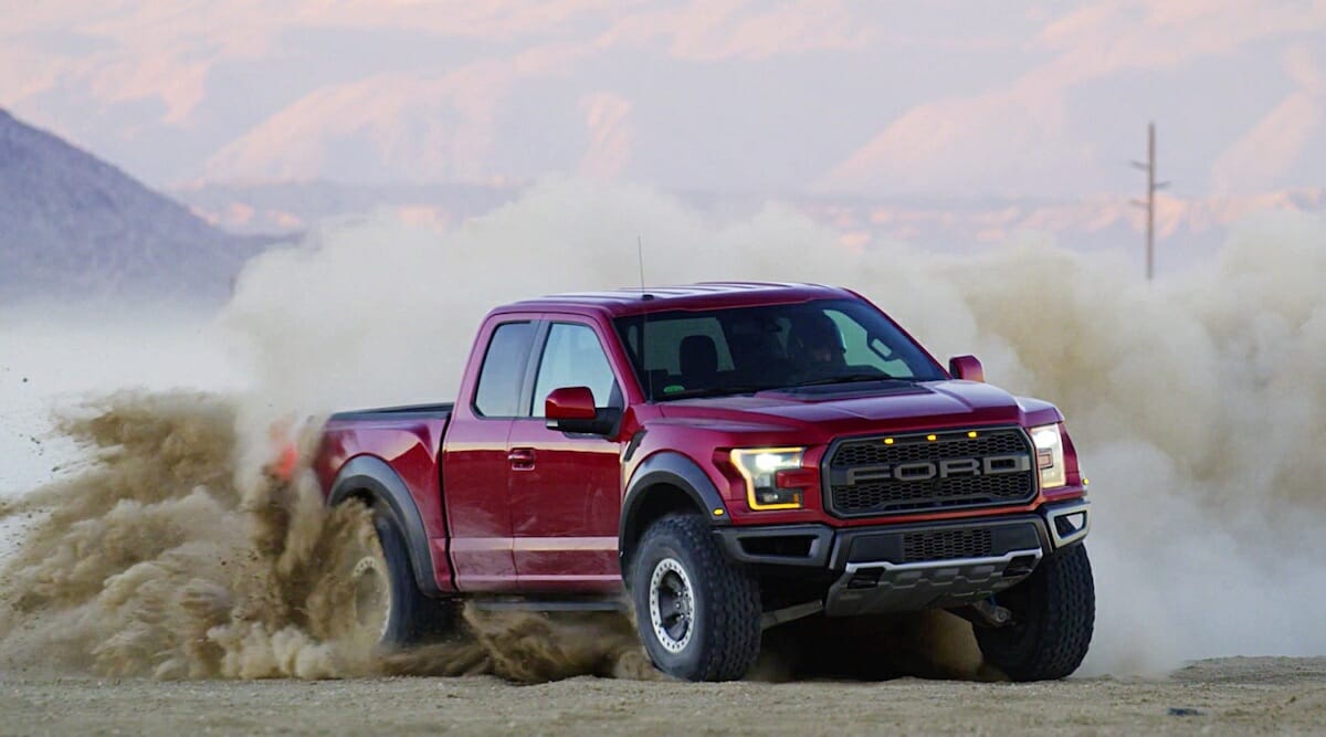 2017 Ford F-150 Raptor - Photo by Ford