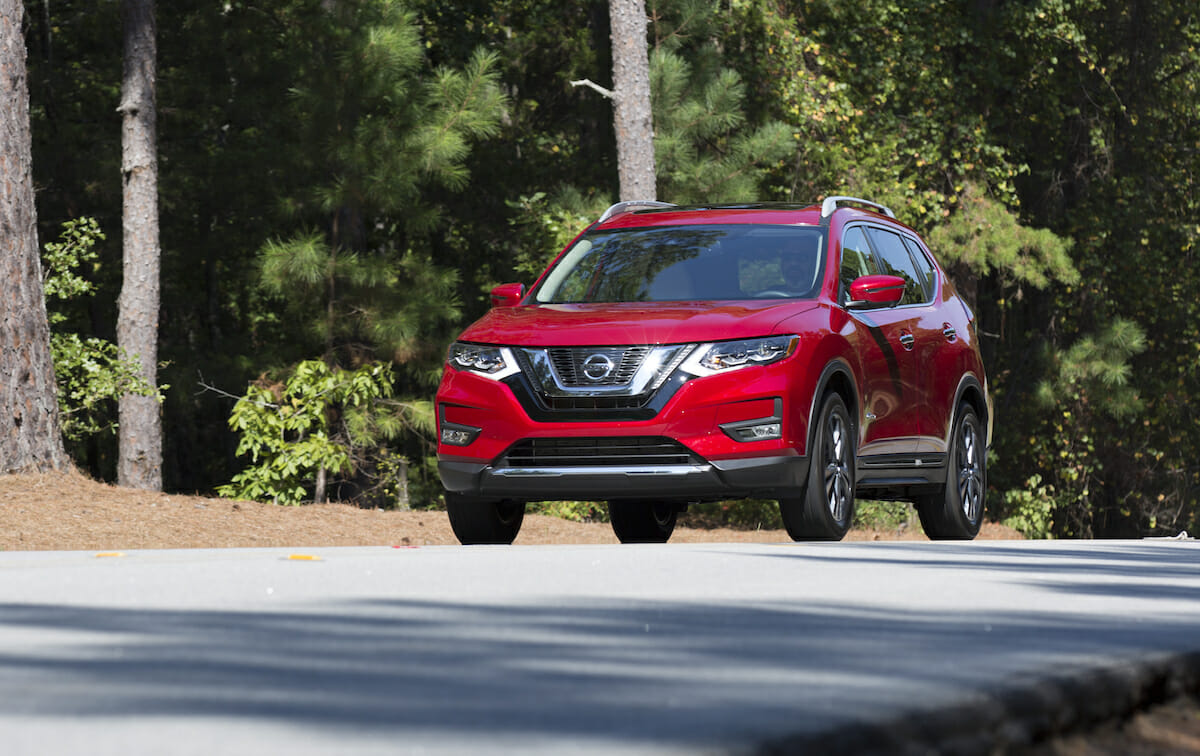 2017 Nissan Rogue Hybrid - Photo by Nissan