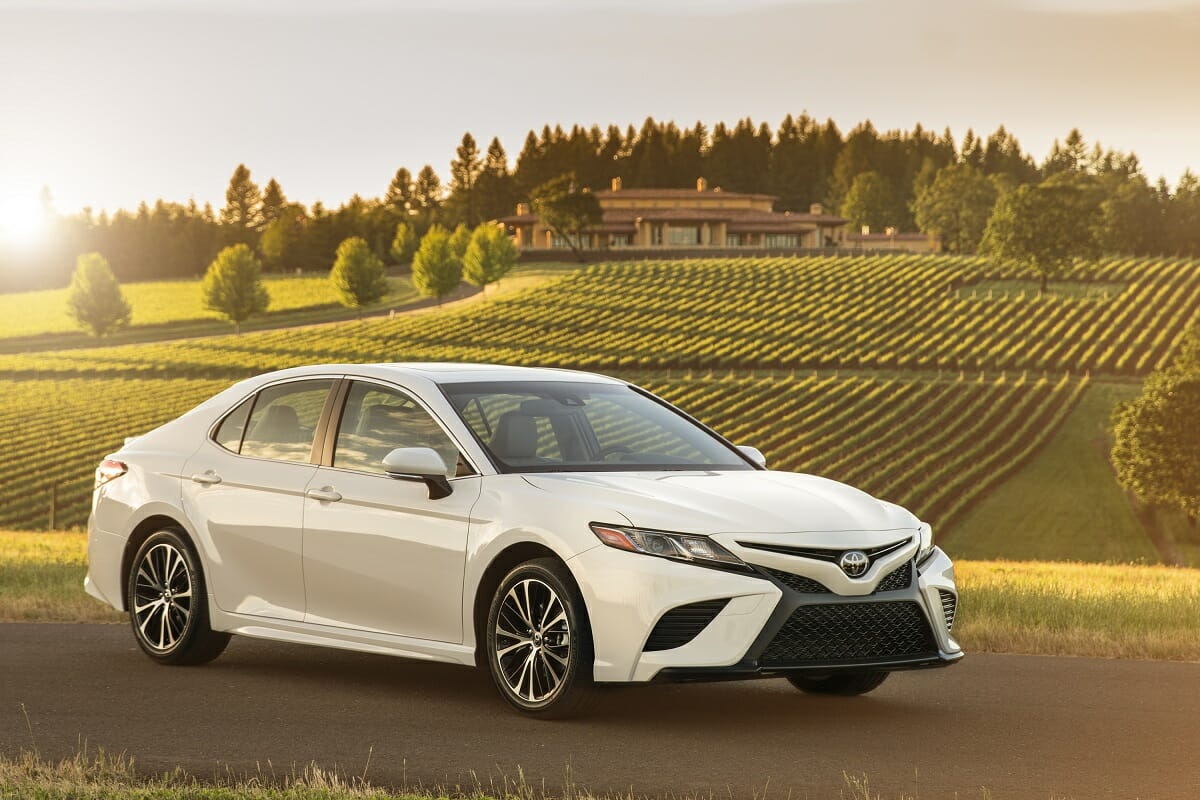 2018 Toyota Camry SE - photo by Toyota