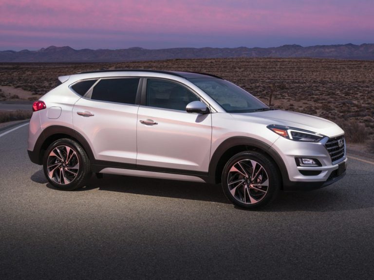 Hyundai Tucson Review 2024  Interior, Reliability, MPG & Price