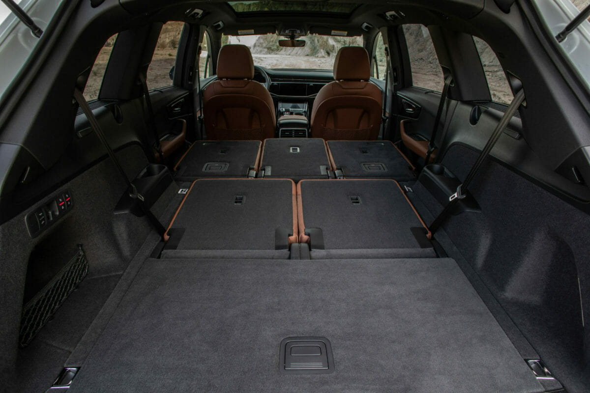 Is the Audi Q7 Interior Spacious & Comfortable? - VehicleHistory