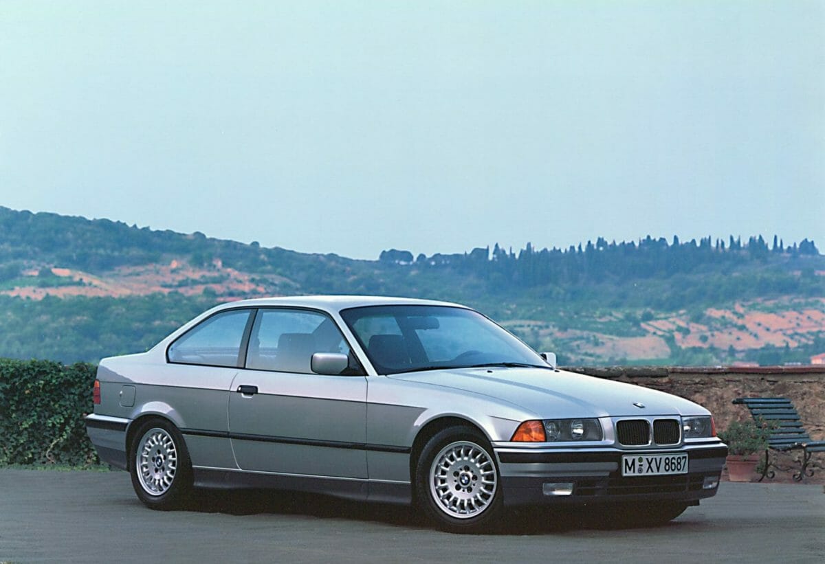 BMW 3-Series E36 - Photo by BMW
